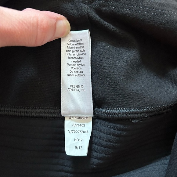 Like New Athleta Fleece-Lined Leggings - Picture 7 of 8